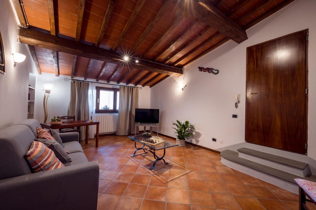 Tognazzi Casa Vacanze - Casa Vico Zambra Экстерьер фото